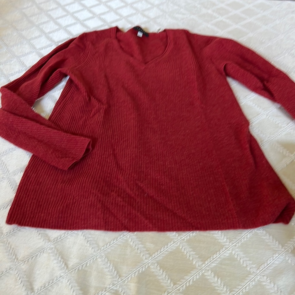Cashmere sweater